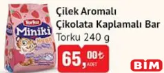 TORKU ÇİLEK AROMALI ÇİKOLATA KAPLAMALI BAR 240 G